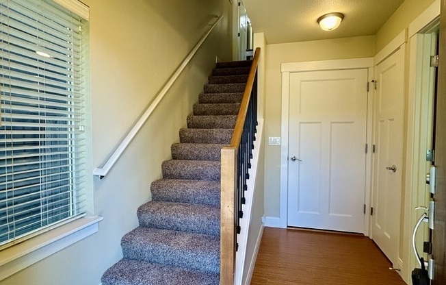 14317 SW MERIDIAN ST