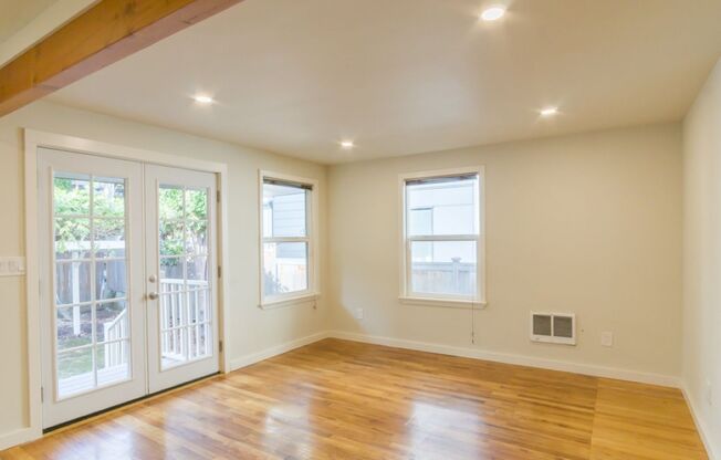 1Bd/1Ba Seattle Duplex