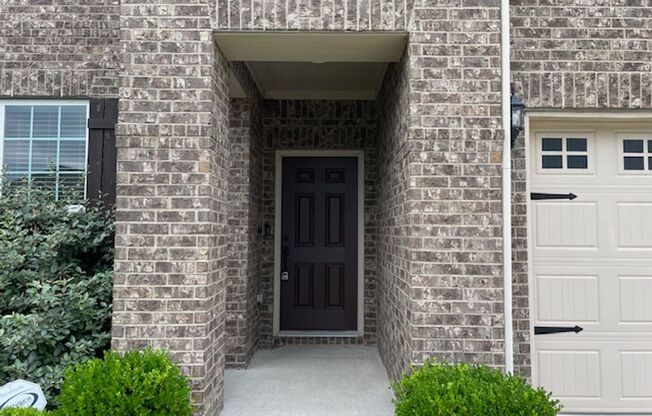 3207 Treyburn