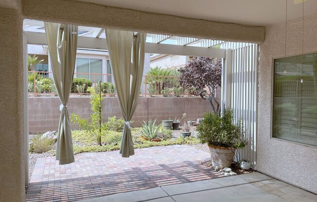 Beautiful Single Story Home in Sun City Mcdonald Ranch