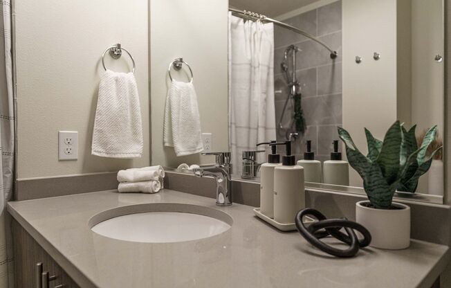 2 beds, 2 baths, 1,021 sqft, $2,070, Unit 510