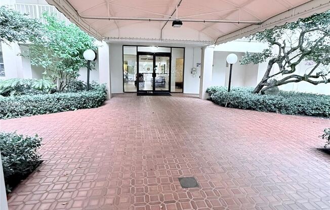 3980 OAKS CLUBHOUSE DR APT #302 POMPANO BEACH, FL 33069