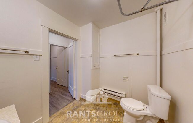 1 bed, 1 bath, 462 sqft, $1,100, Unit 204