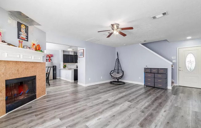 10207 REVELSTOKE