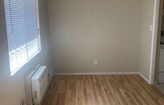 1 bed, 1 bath, $1,100, Unit 303