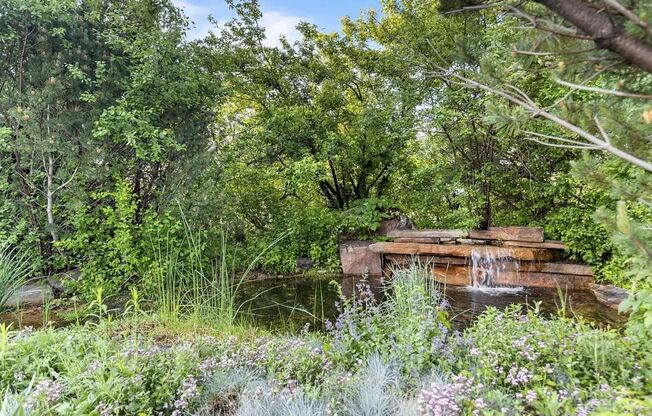 Boulder's Finest in Luxury living - 6 bedrooms and 9.5 bathrooms with 260º Views of the Mountains