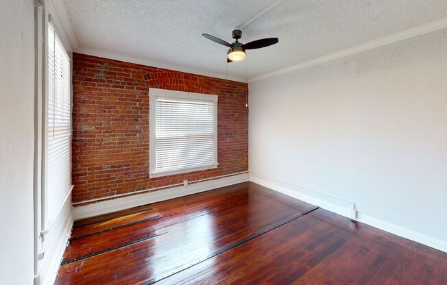 Studio, 1 bath, 400 sqft, $1,295, Unit 108