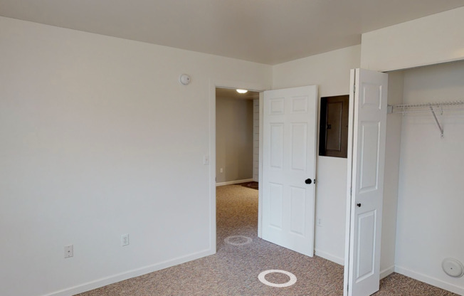 2 beds, 1 bath, 840 sqft, $1,525