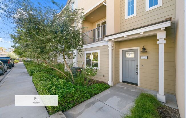 Modern 3-Bedroom Condo with Flexible Multi-Level Layout in Pomona !
