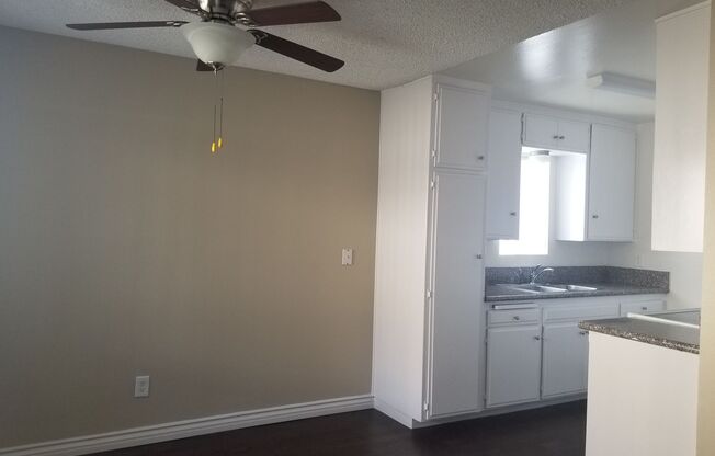 1 bed, 1 bath, 650 sqft, $1,995, Unit 77