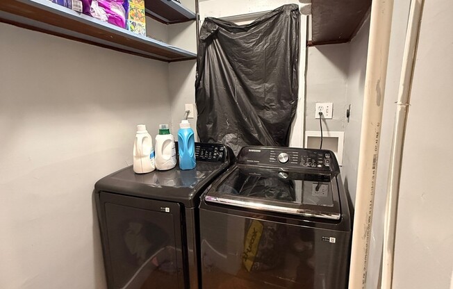 2 beds, 1 bath, 1,000 sqft, $2,600, Unit 1A