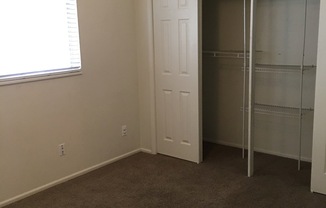 3 beds, 1 bath, $1,195