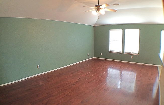 3 Bedroom 2 Bath Gem In Crowley