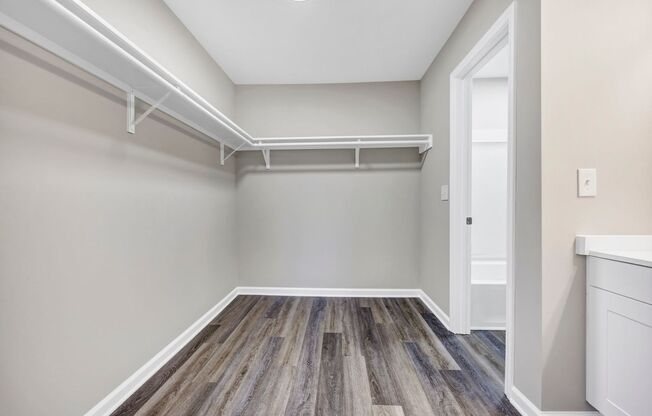 1 bed, 1 bath, 832 sqft, $1,080, Unit 101K