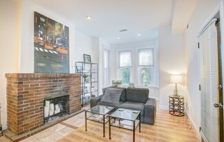 1527 T St NW