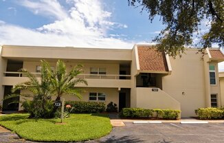 7231 W. Country Club Dr. N, Unit #130