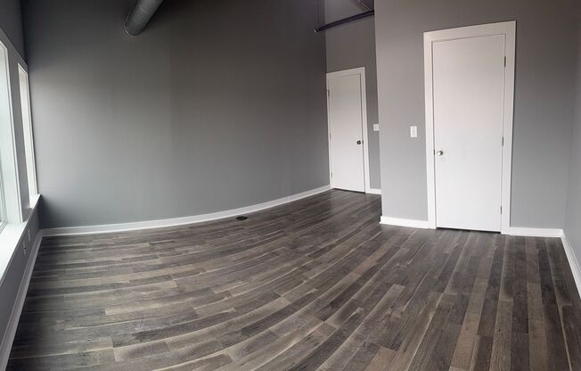 2 beds, 2 baths, $2,300, Unit # 7413