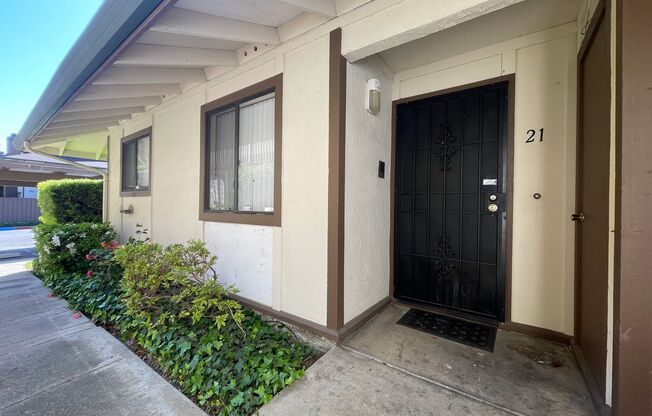 Beautiful Updated Condo with 2 Private Outside Patios