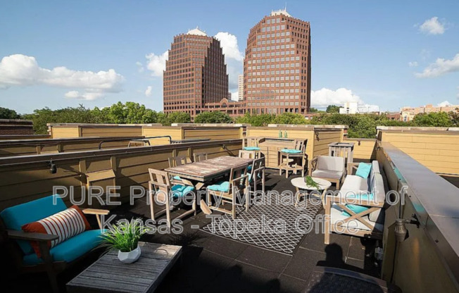 4540 J C NICHOLS PKWY
