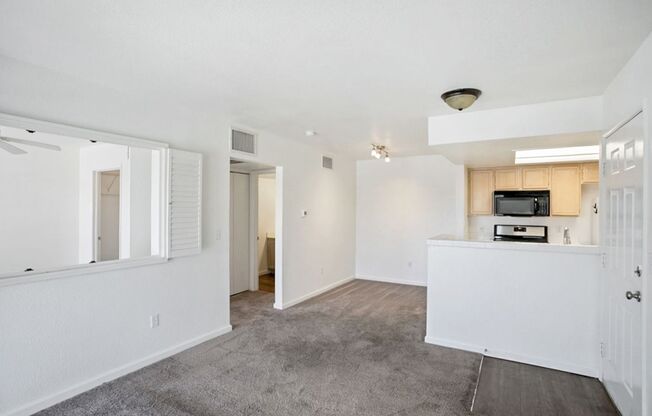 Beautiful Summerlin 1 Bed Condo