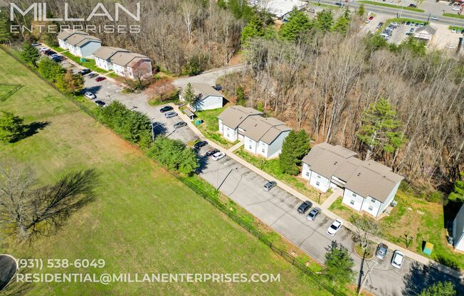 2 beds, 1 bath, 650 sqft, $975, Unit 100 Valley View Drive; Apt. B15