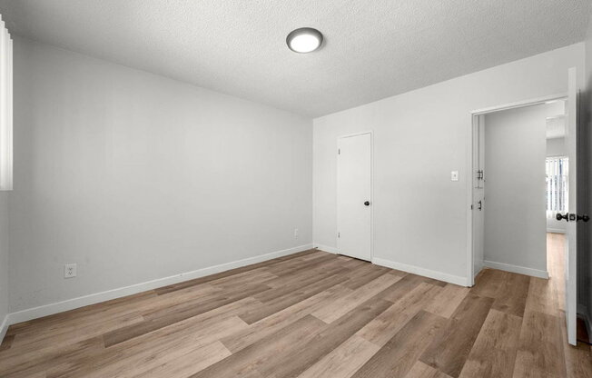 2 beds, 1 bath, 875 sqft, $1,688, Unit 7a