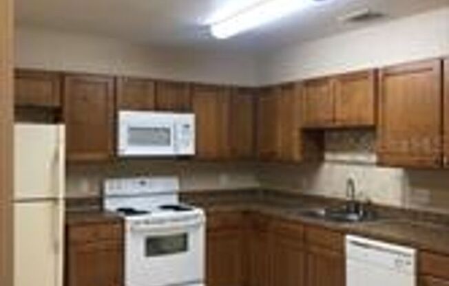 Longwood/Wekiva 3 Bedroom/2 Bath/2 Garage one-story Townhome!