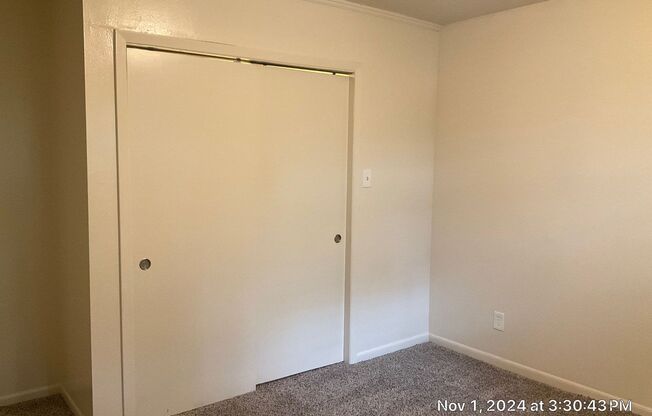 2 beds, 1 bath, 705 sqft, $1,095, Unit 02716-07