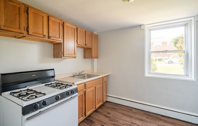 1 bed, 1 bath, 500 sqft, $825