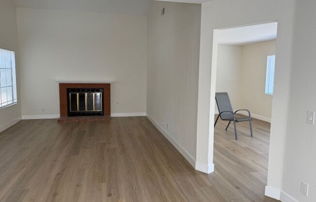 Updated 3 Bedroom Detached Home in Woodbridge Irvine