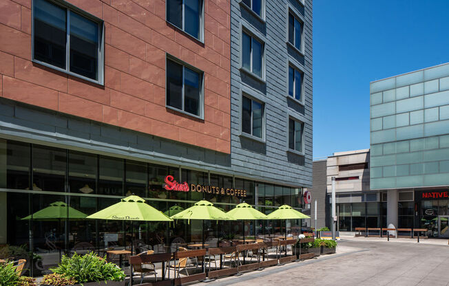 Neighborhood Places at Twin Towers, Chicago