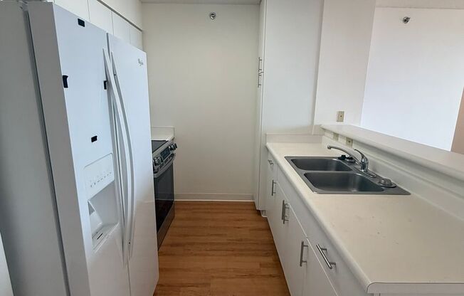 AC in Every Room. TWO Parking Stalls.