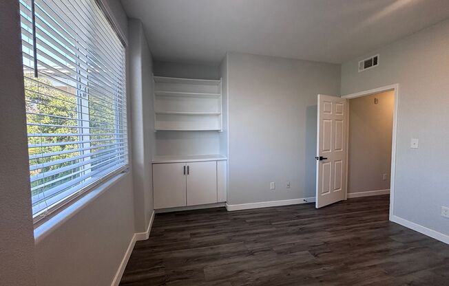 2 beds, 2 baths, 1,069 sqft, $2,998, Unit 209