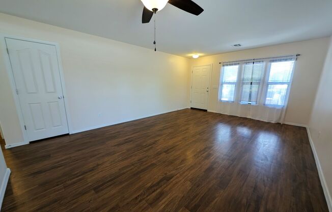 5 Bedroom Home in the Cameron Ranch Community Near Higley Rd and E Baseline Rd!