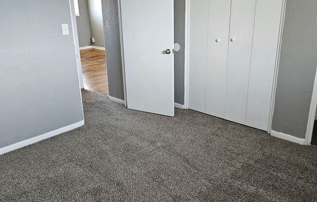 2 beds, 1 bath, 750 sqft, $1,120, Unit B11 1021 14
