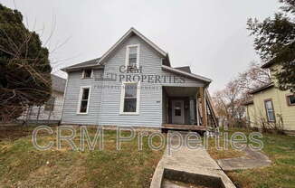 1039 S WASHINGTON ST