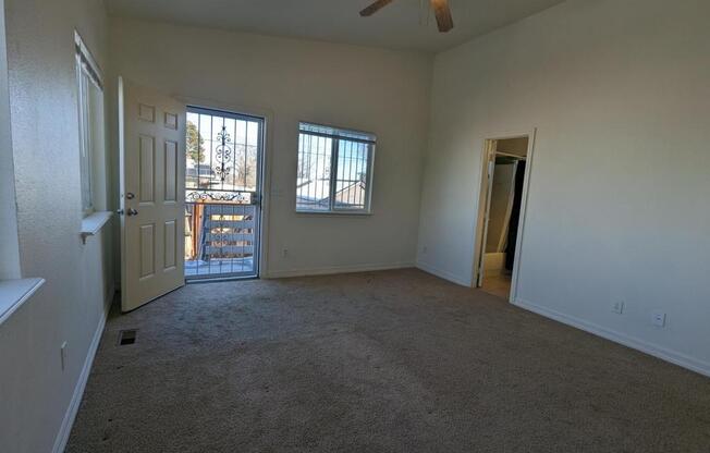 3 beds, 2 baths, 1,200 sqft, $2,380