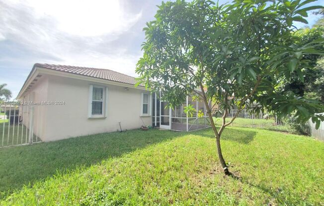 3 beds, 2 baths, $3,699