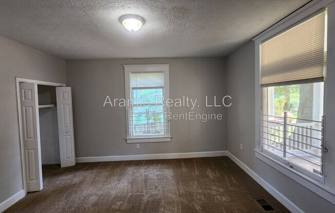 56 POLAR ROCK RD