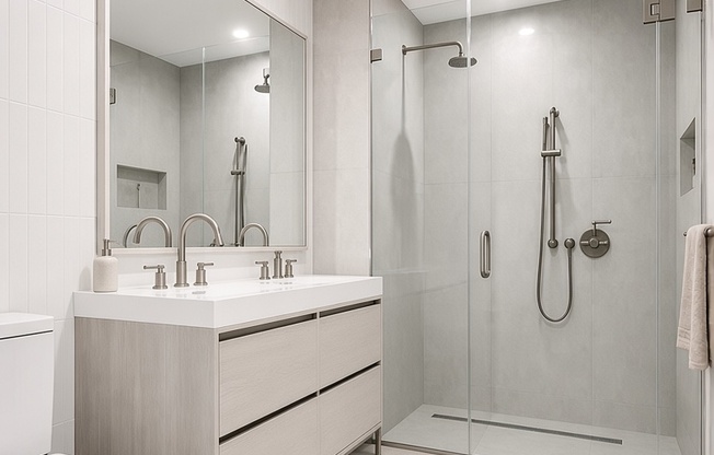2 beds, 2 baths, $5,383, Unit 5L