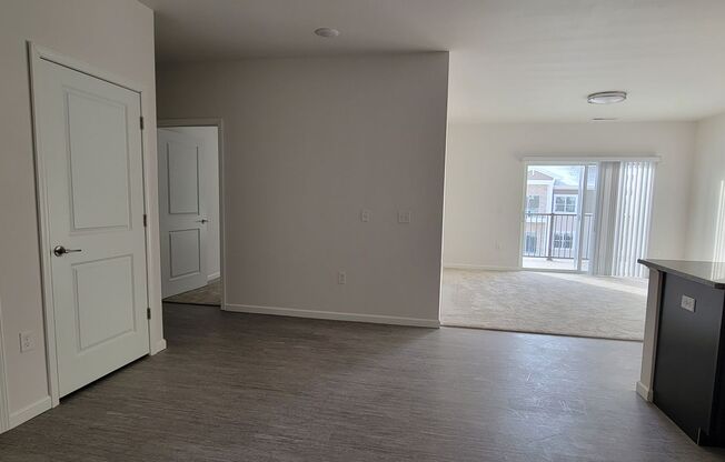 3 beds, 2 baths, 1,344 sqft, $1,665, Unit 336