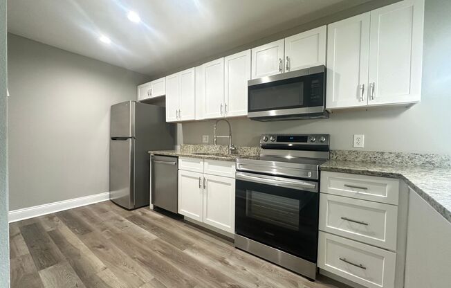 3 Bedroom, 2 Bath Duplex in Poinciana - Priced to Rent!