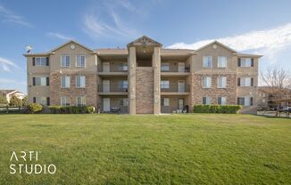 Large and Clean 3 Bed 2 Bath Eagle Mountain Condo