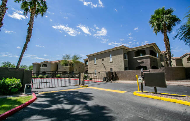 Safe Gated Apartment Community  in Happy Valley AZ
