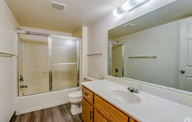 1 bed, 1 bath, 625 sqft, $799.99, Unit 1790-R107