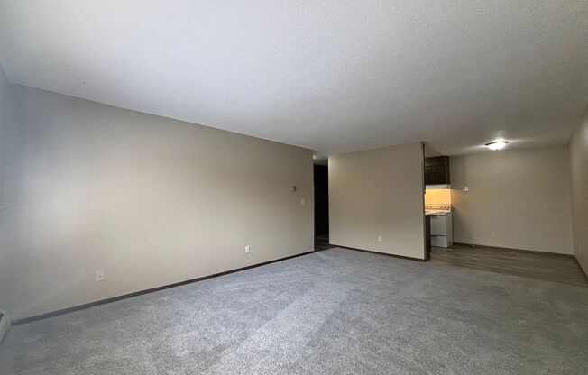 1 bed, 1 bath, 640 sqft, $847, Unit 103