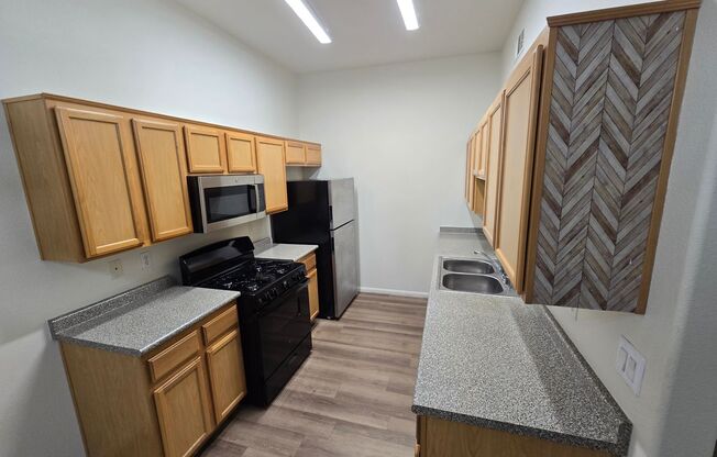 Spacious 3 bedroom 2 bath upgraded condo