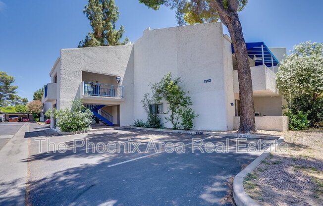 1143 E SANDPIPER DR