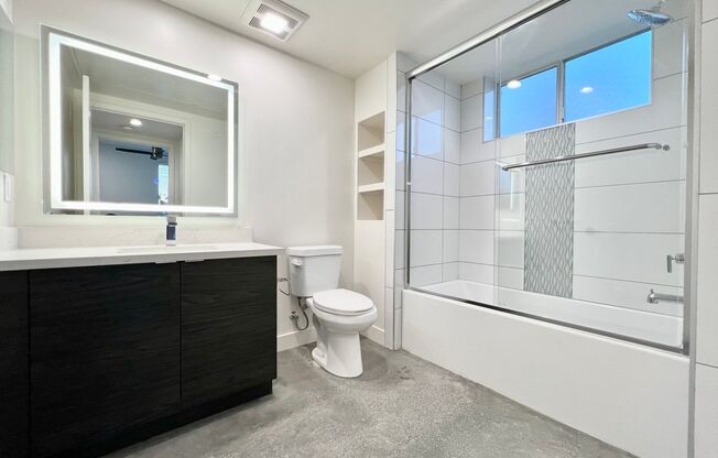 1 bed, 1 bath, 621 sqft, $3,250, Unit 206