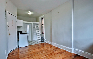 Studio, 1 bath, $2,550, Unit 16